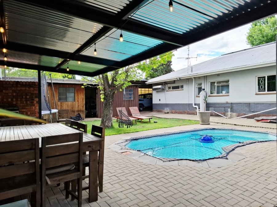 4 Bedroom Property for Sale in Bayswater Free State